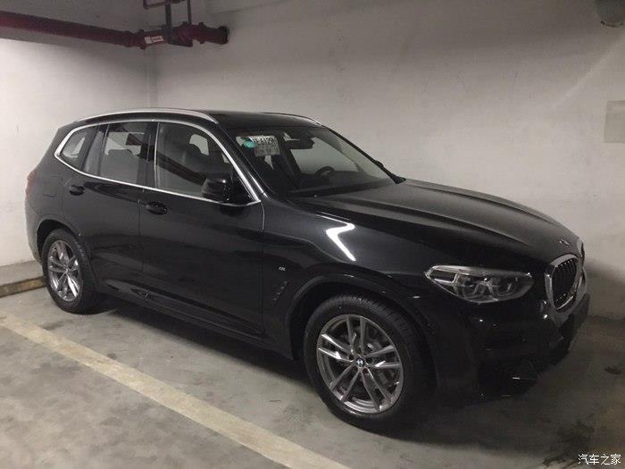 寶馬x3xdrive28i寶石青機械美學詩與遠方