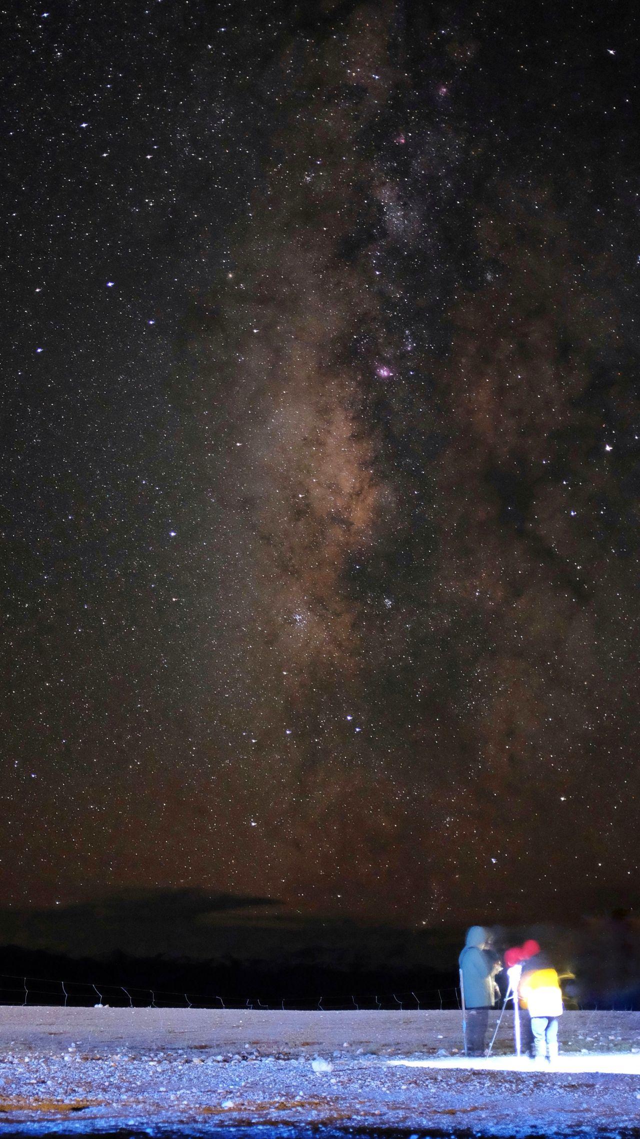 77d能拍天上的星星吗还是什么样的单反才能拍星星