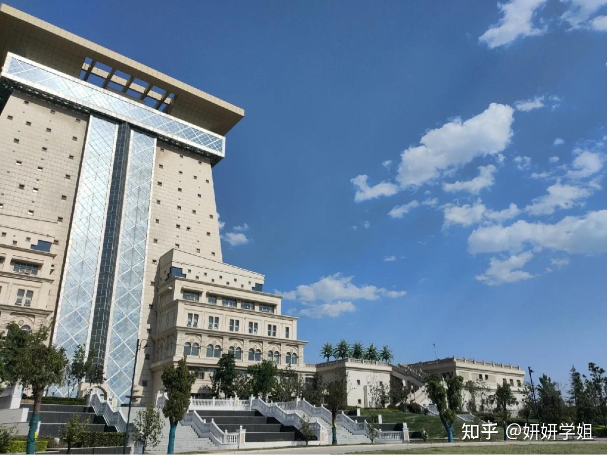 在郑州西亚斯学院就读是什么体验?