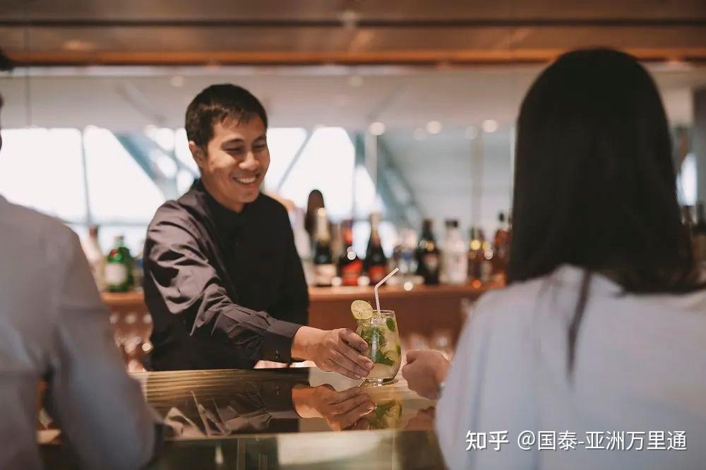 曼谷苏瓦那布呼米国际机场  国泰航空贵宾室bangkok  suvarnabhumi