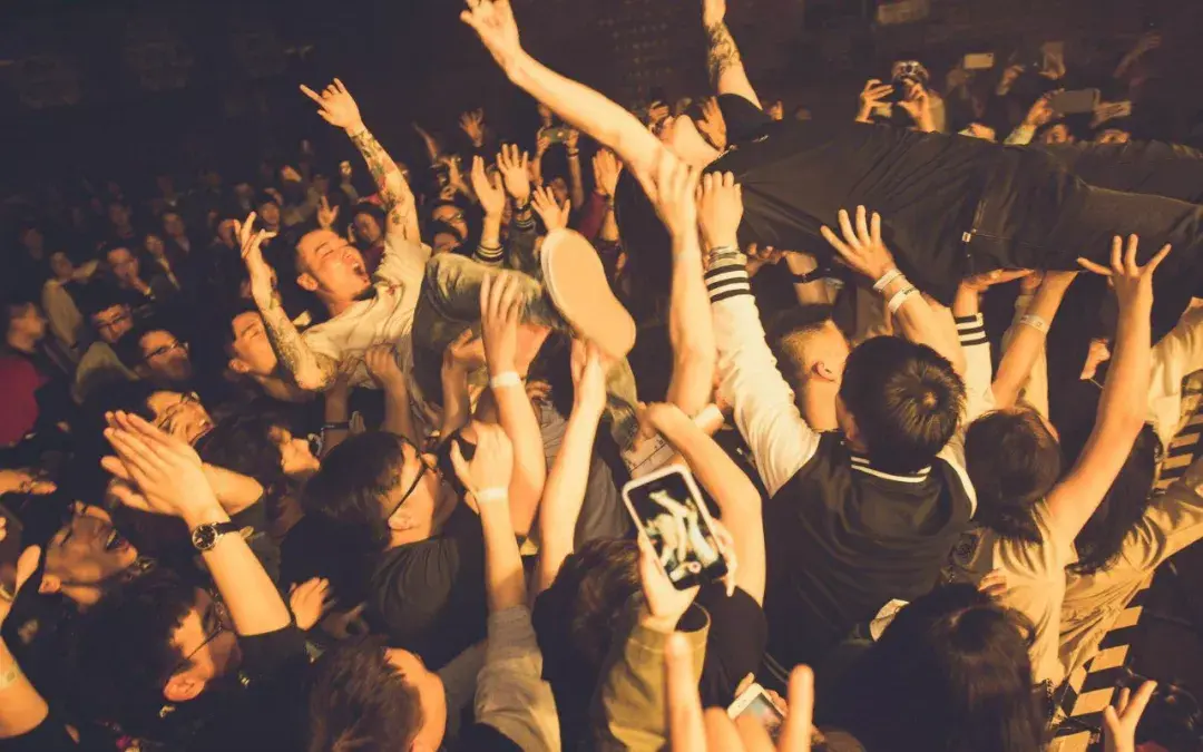 中国摇滚乐是时候复兴了