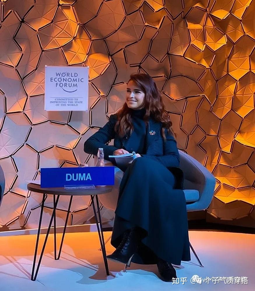 6,jessins: jesswithless(看了一下,不知道什么原因,目前她的ins已经