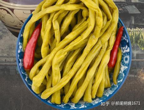 家庭腌制酸豇豆 v2-371e93a5fa54024c490af5a4c6e501a1_r.jpg