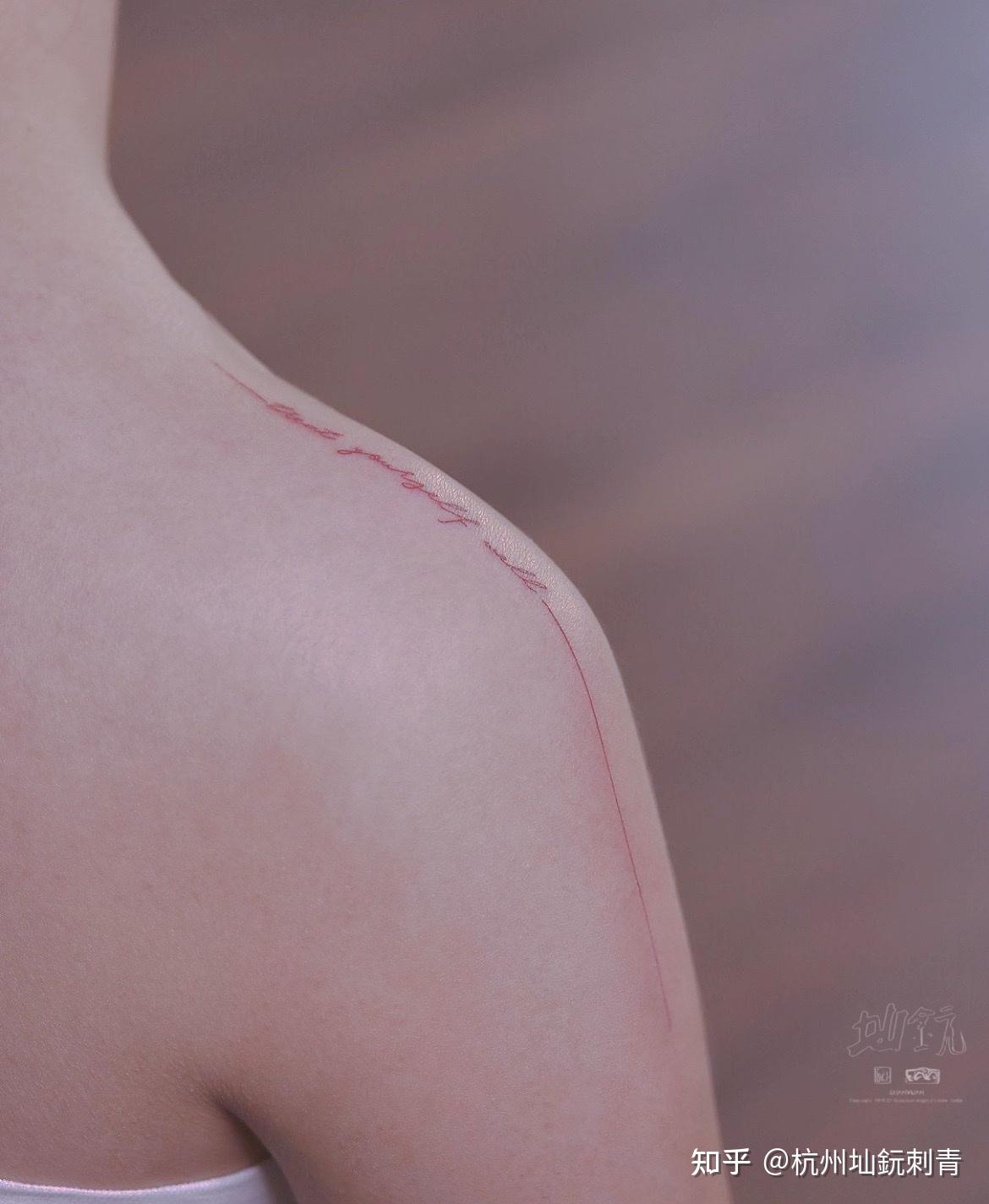 想去纹身纪念过世妈妈的纹身我好想她有合适文艺的英文文案么