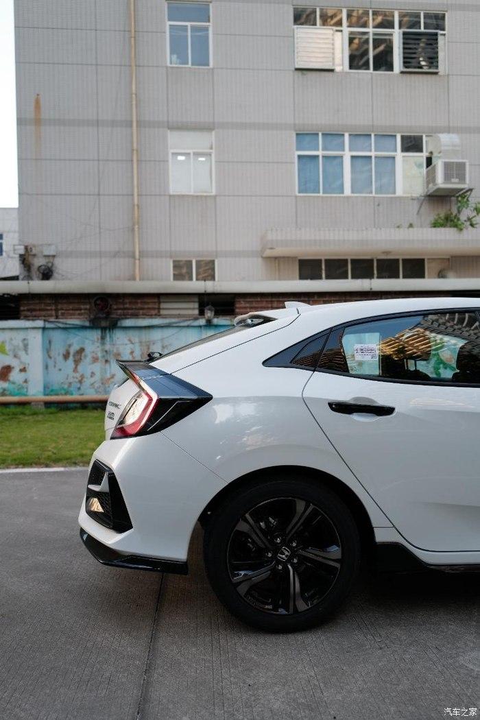 一日本田终身本田本田思域两厢手动版提车