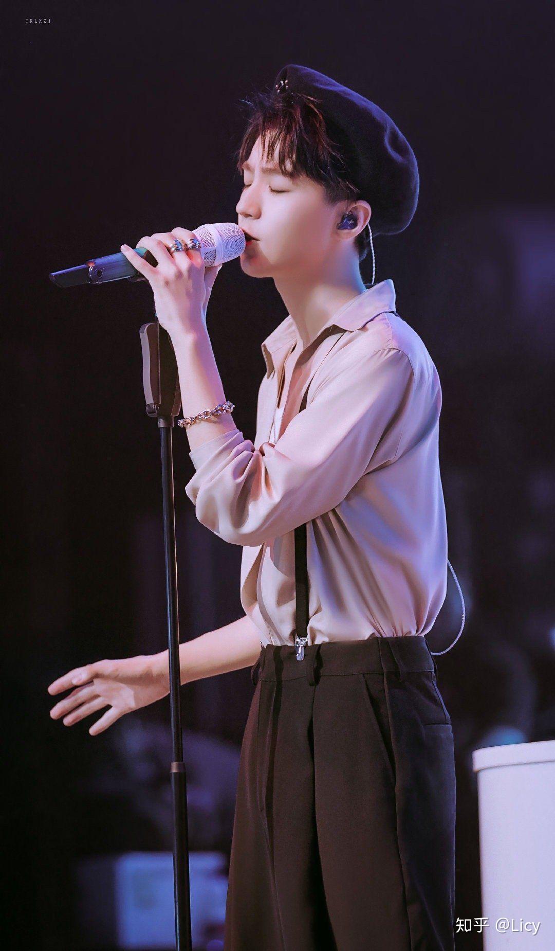 各位,有没有王俊凯的侧面照? - 知乎