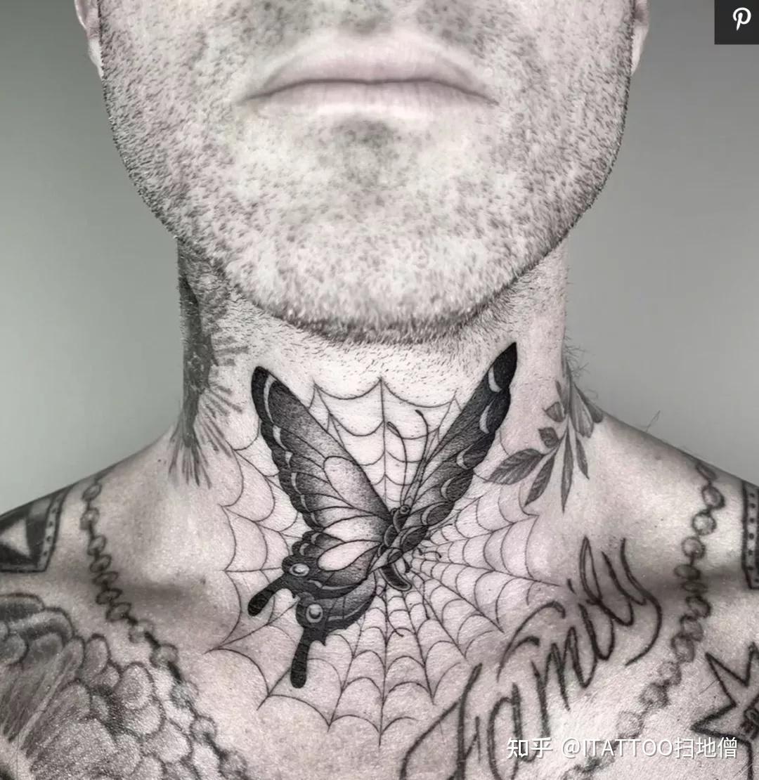 maroon5乐队主唱adamlevine又添新纹身当爹后骚度不减