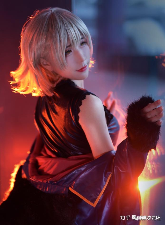 cosplay女神:英雄联盟忠实玩家coser九曲jean - 知乎