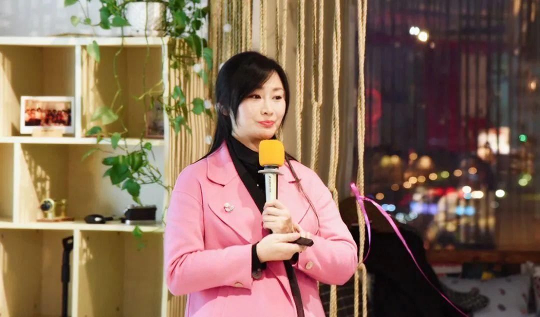 交易实锤期货女神侯婷婷12个月无回撤的短线方法