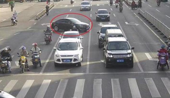 v2-388bc7aeb937aa758cbfefe7cbc87839_1440w.jpg?source=172ae18b