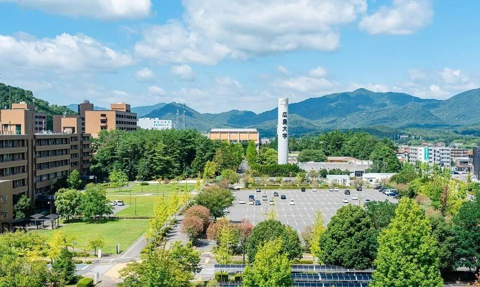 广岛大学坐拥文学,理学,工学,法学,医学等十一大院系,是日本一所实力