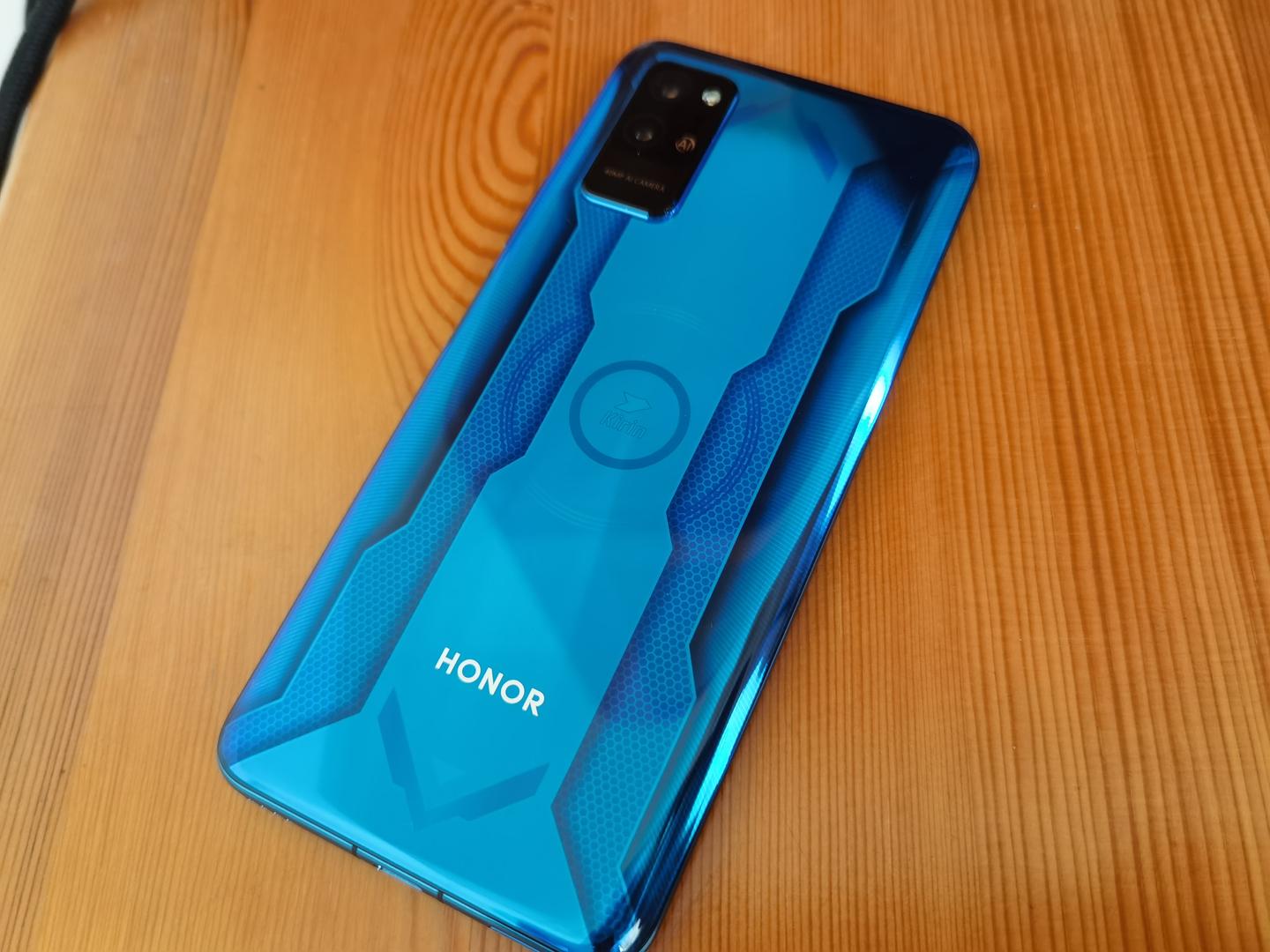 机甲战士荣耀play4pro上手体验及测评分享