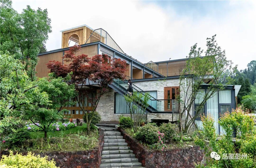 龙门山柒村定义民宿的万种风情