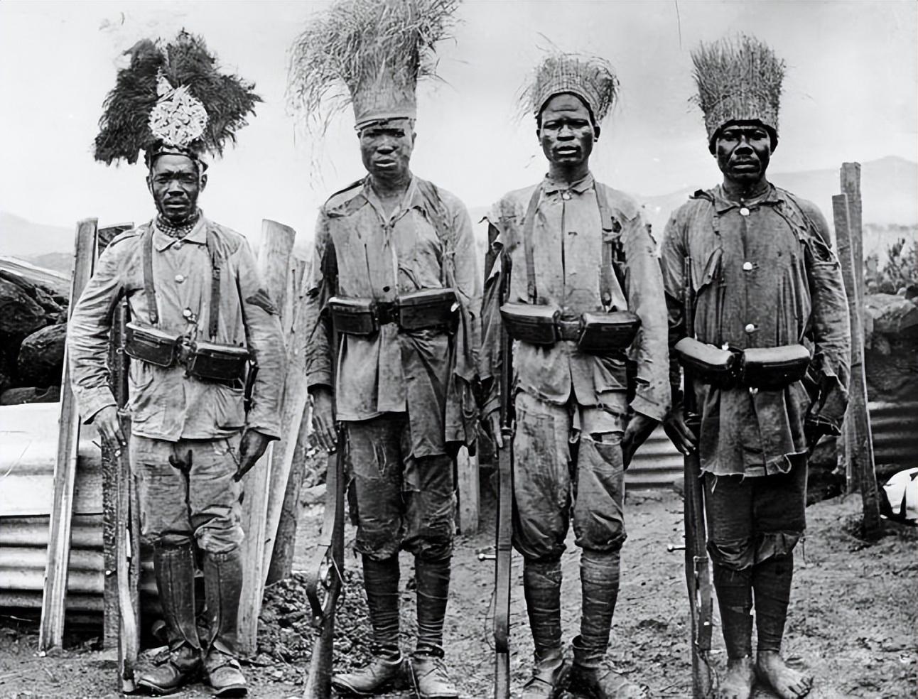 纳粹都服非洲黑色雅利安人:用长矛击败马克沁,跟德7年游击 