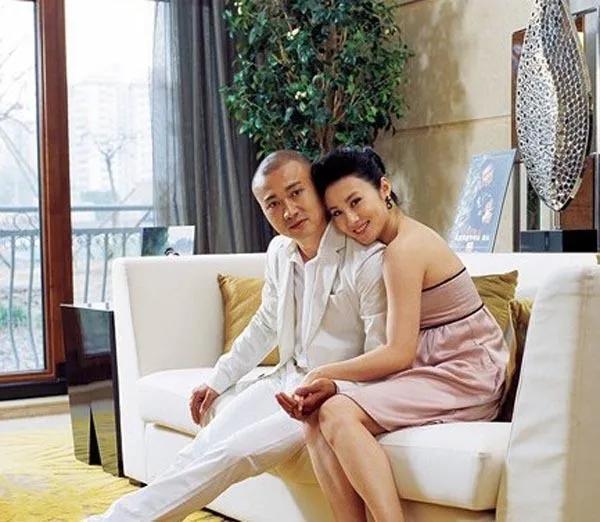 聂远前妻王惠,一顿饭吃出感情,4年婚姻换来一套房子