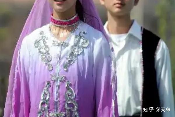 一袭汉服课堂:撒拉族日常穿搭指南:如何用服饰展现民族特色? - 知乎