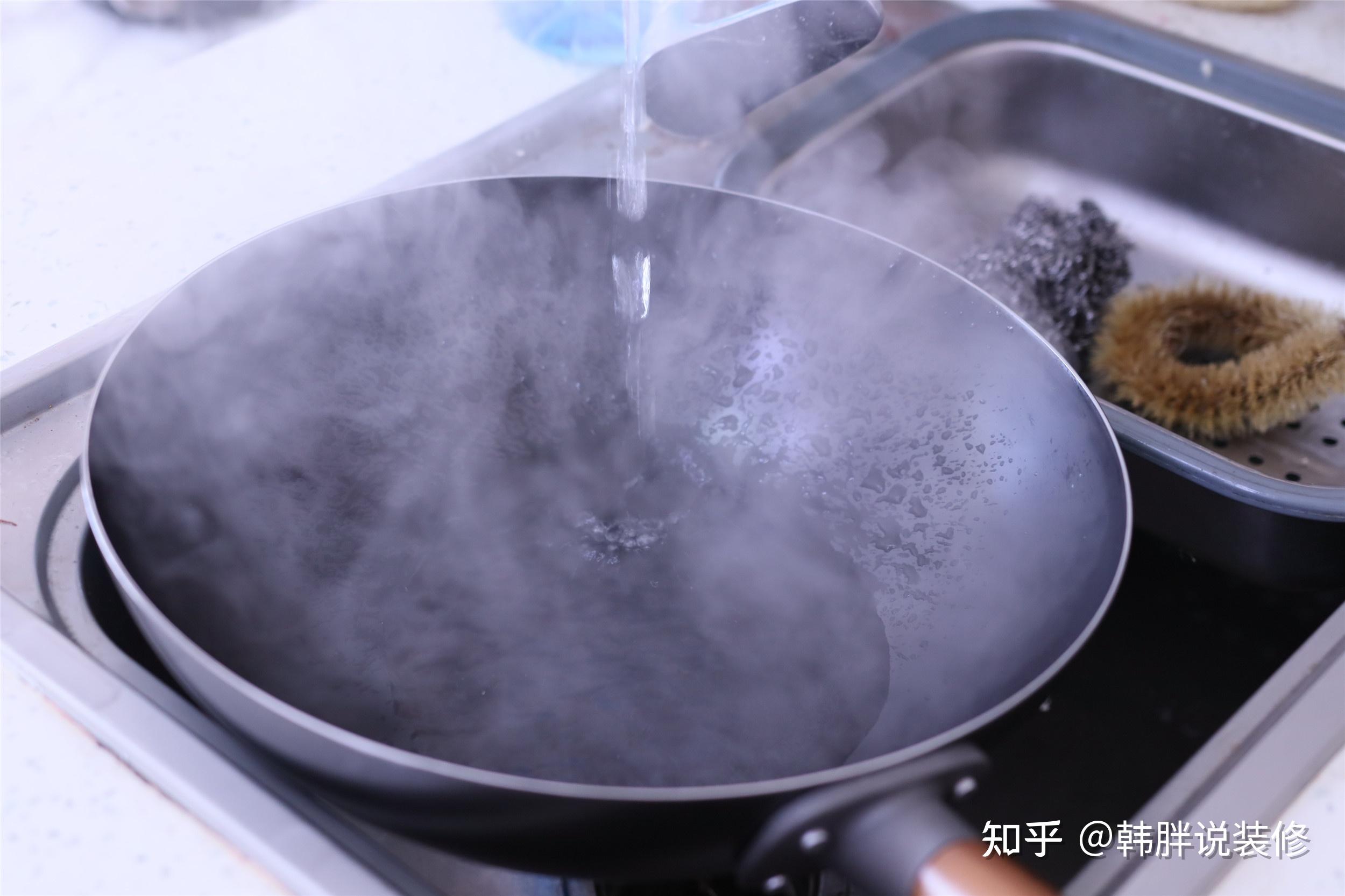 新的铁锅千万别直接用火烧,这才是正确的开锅方法,不粘锅不生锈 - 知乎