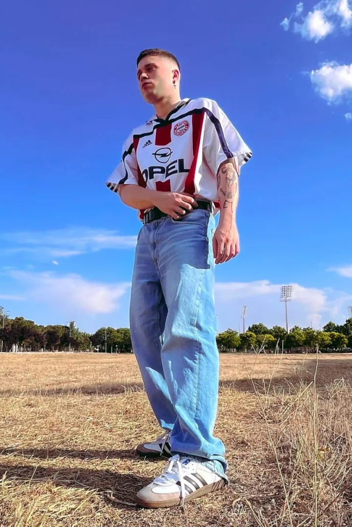 球衣牛仔裤横行街头blokecore是个什么鬼潮流