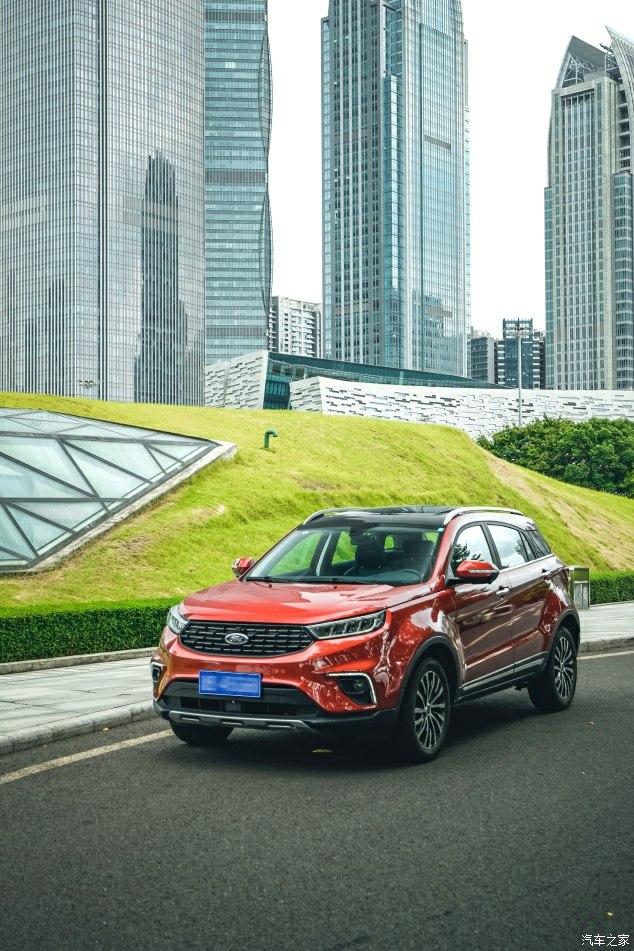 拍摄方法千千万,角度也是,成片好不好看,关键之处还是在于你有没有用