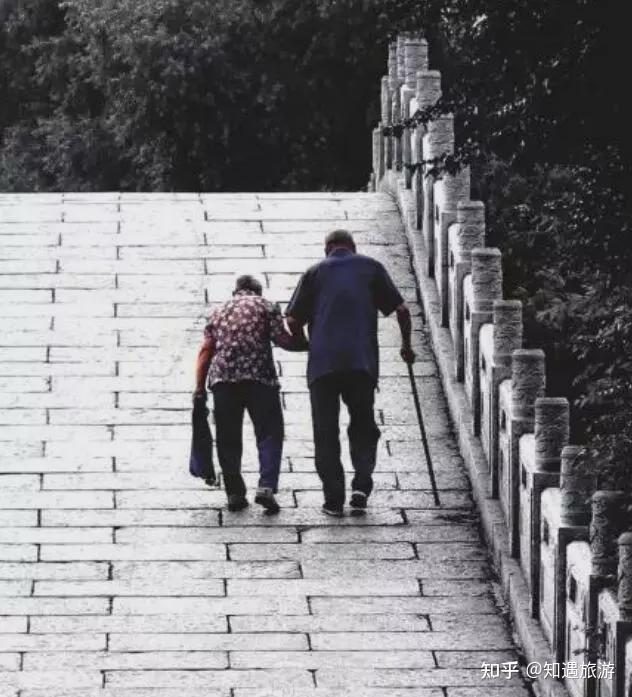 国内8个适合父母旅游的地方,找个时间,与父母来一次旅行吧! - 知乎