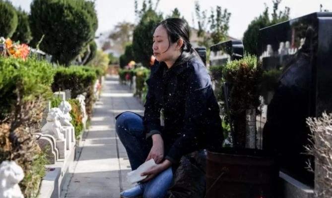 江歌抢救无效去世,她留在人间最后的声音竟是报警电话录音里的痛声