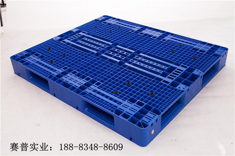rfid芯片智能塑料托盘的优势有哪些