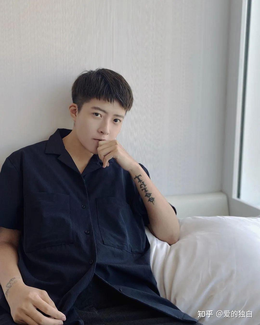 盘点那些年我们一起追过的弯弯帅t只有8090后的人才懂 - 知乎