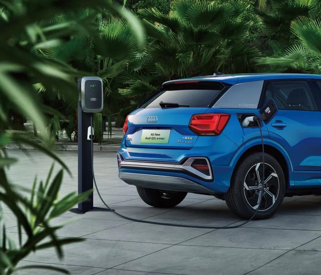 售价2438万全新奥迪q2letron正式上市