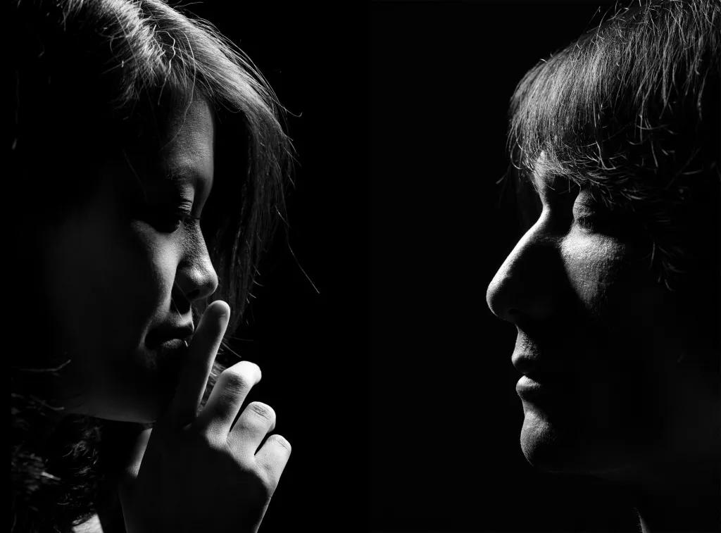 鲍家街43号重聚乐夏决赛,听贝斯手王磊讲述摇滚故事 - 知乎