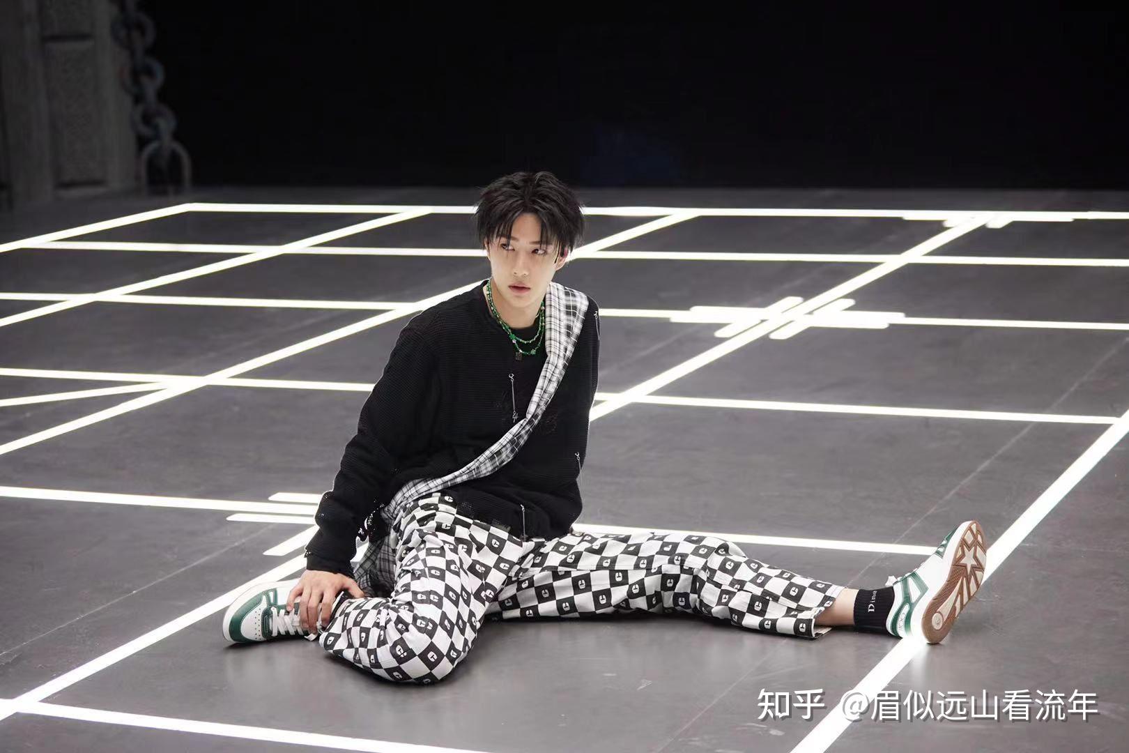 这就是街舞4王一博队长黑豹战队一波王炸boom来了