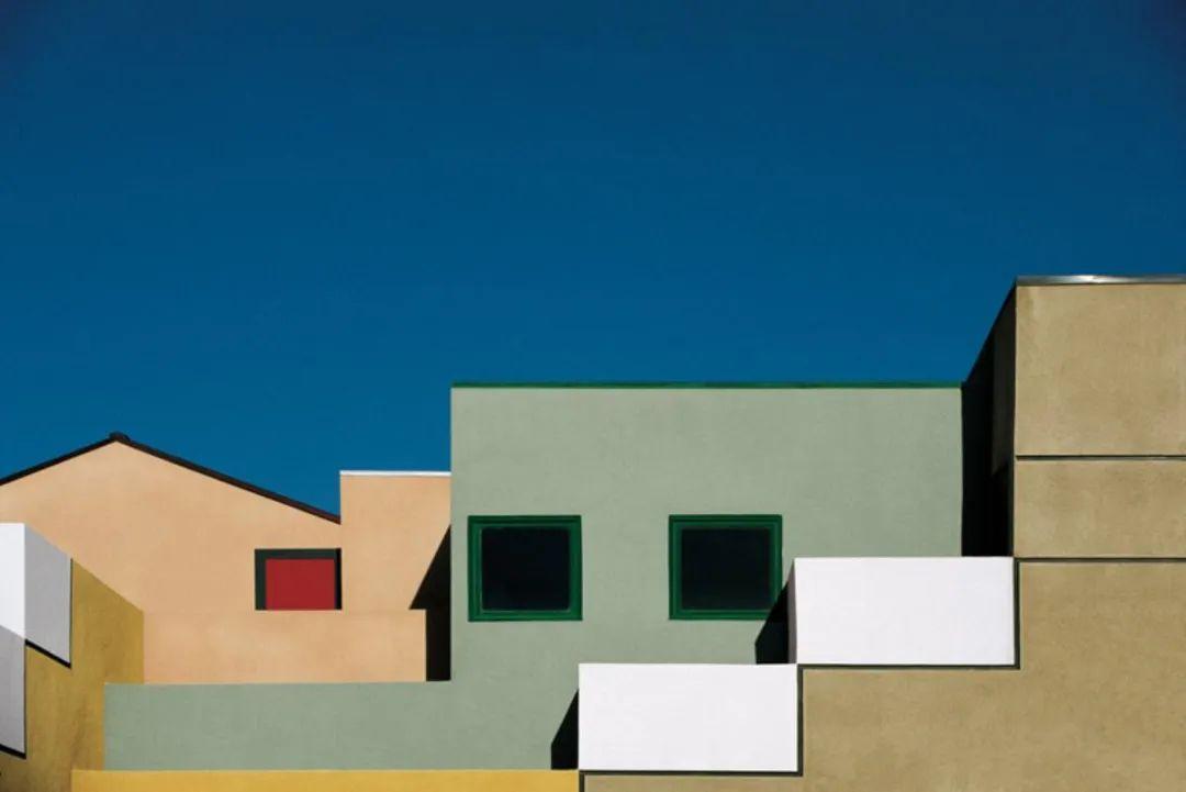 彩色摄影大师franco fontana | 作品集:摄影不应再现可见
