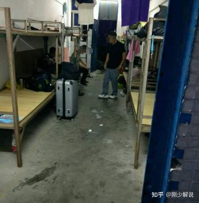 “挂壁”是什么意思，三和大神们都去哪里了？ - 知乎