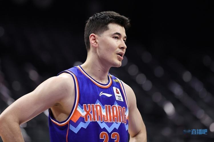 恭喜!阿不都沙拉木职业生涯第二次当选最具进步球员