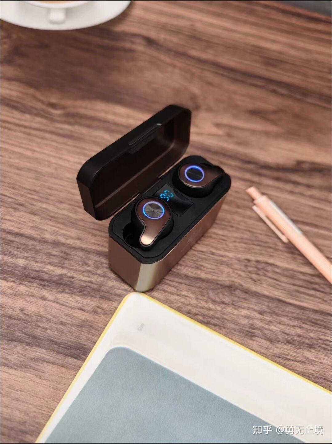 瞬间爱上科技的魅力览邦f9freebudsplus降噪耳机让你沉浸在高科技世界