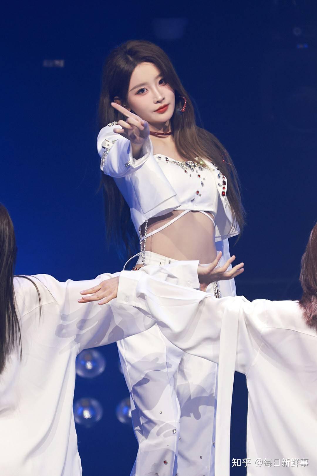 SNH48 GROUP王奕周诗雨“予你”主题巡演开启 春日造一场温柔梦 - 知乎