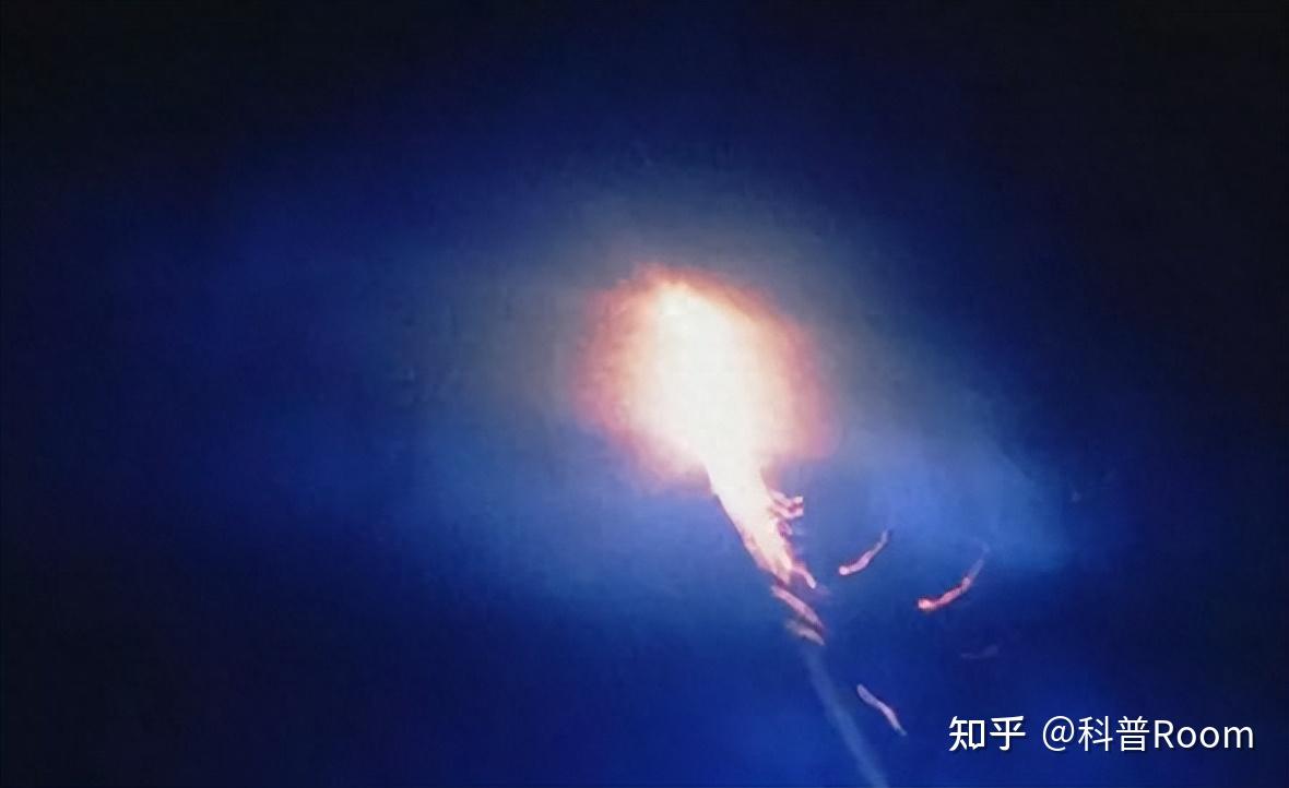 什么是球状闪电?‘滚地雷’的形成原因成谜解读! - 知乎