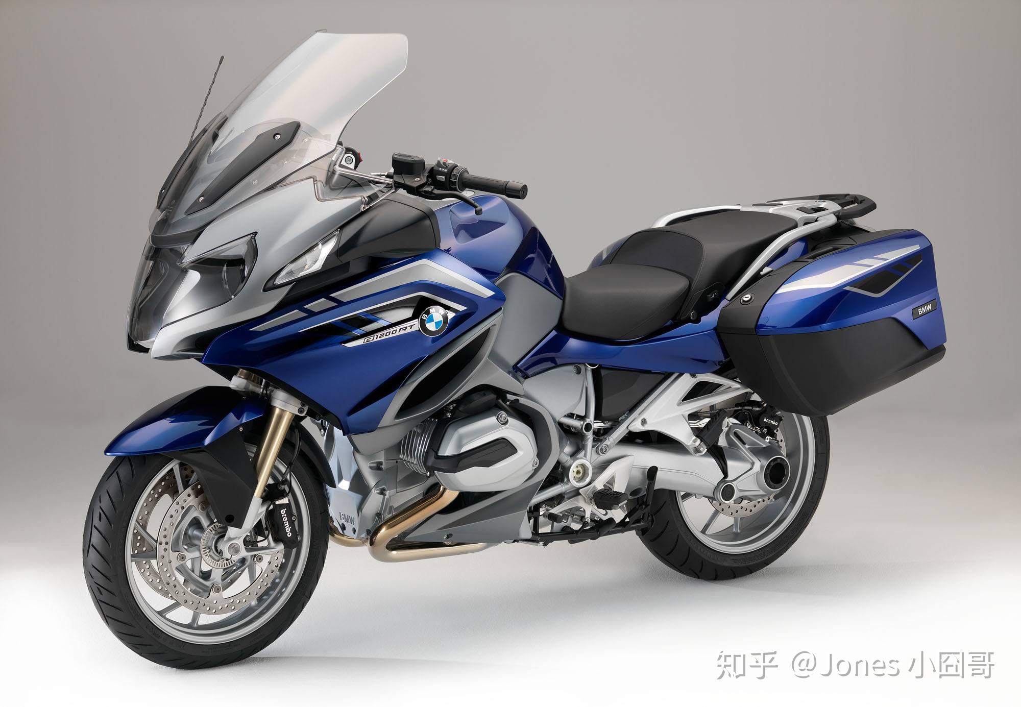 宝马的摩托车一向以科技与豪华著称, 在配置与动力上都毫不吝啬, 同时