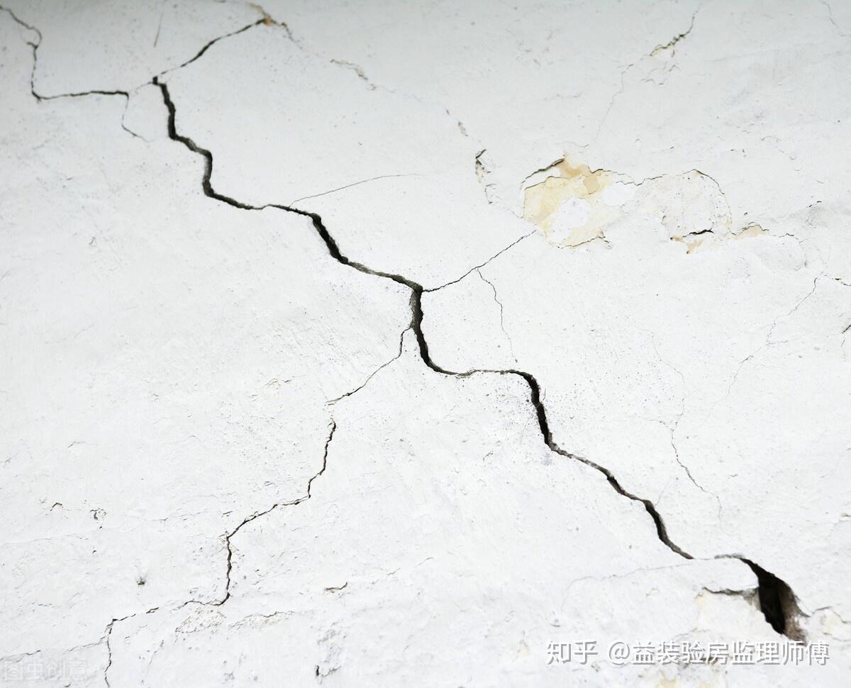 常见的三种混凝土裂缝修补方法_房屋加固修复-广东中青建筑科技有限公司