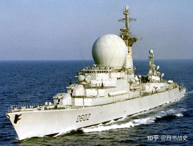 絮弗伦级护航驱逐舰法国海军第一代导弹驱逐舰