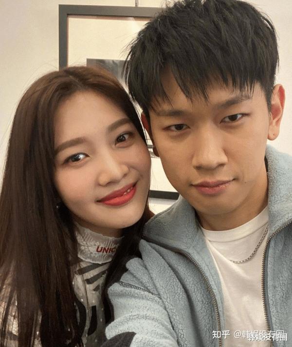韩媒 朴秀荣crush恋情曝光 两人曾在5合作单曲 知乎