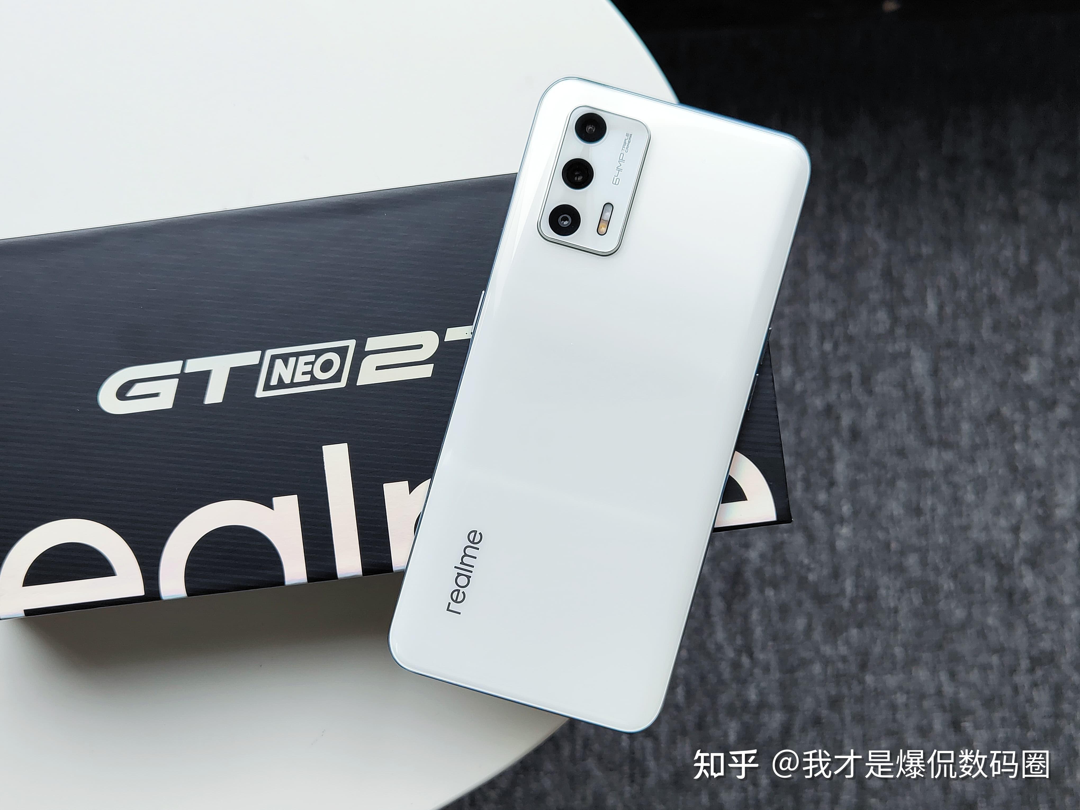 续航,影像,就势必做出一些牺牲,这就是性能,相比之下realme gt neo2t