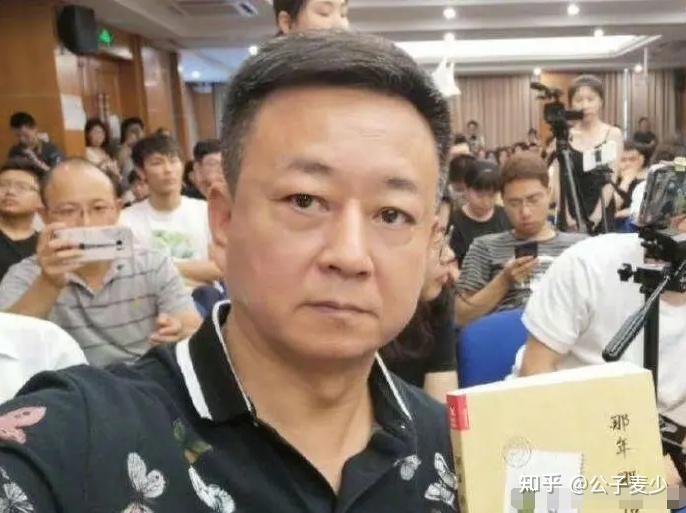 朱军再次胜诉,但没人在乎!赢了官司输了人生,33岁影后发文讥讽