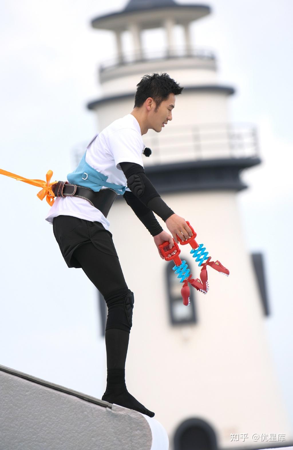 《奔跑吧9》"国宝保卫战"已打响,今晚跟着李晨一起烧脑推理 - 知乎