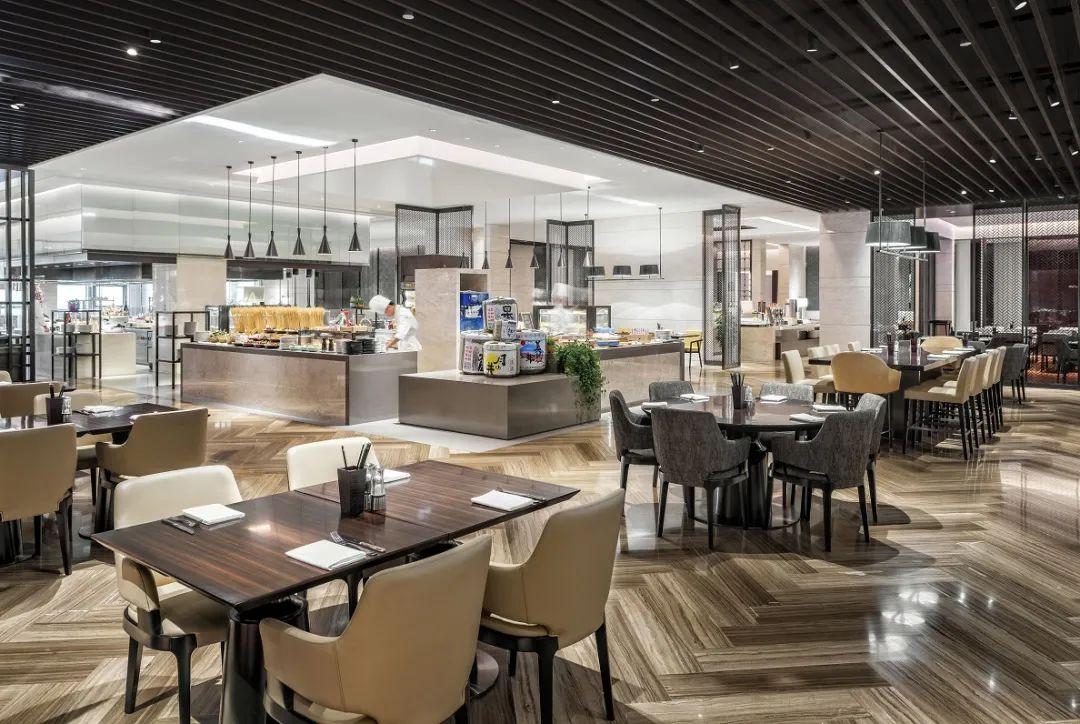 年夜饭上海环球港凯悦酒店10人年夜饭3间夜客房套餐火热预定中含双早