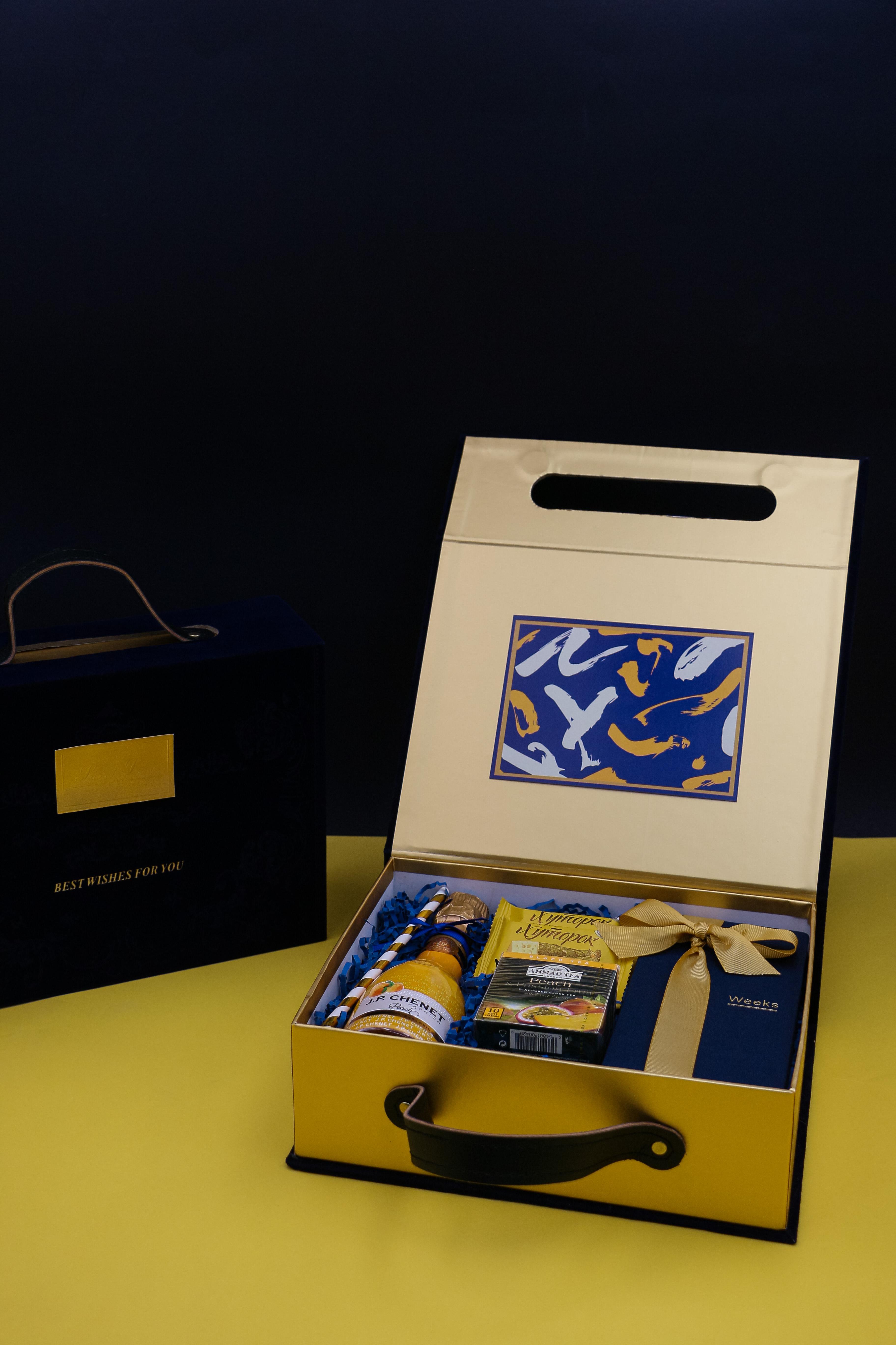 高定商务伴手礼盒这样的福利不要太好了