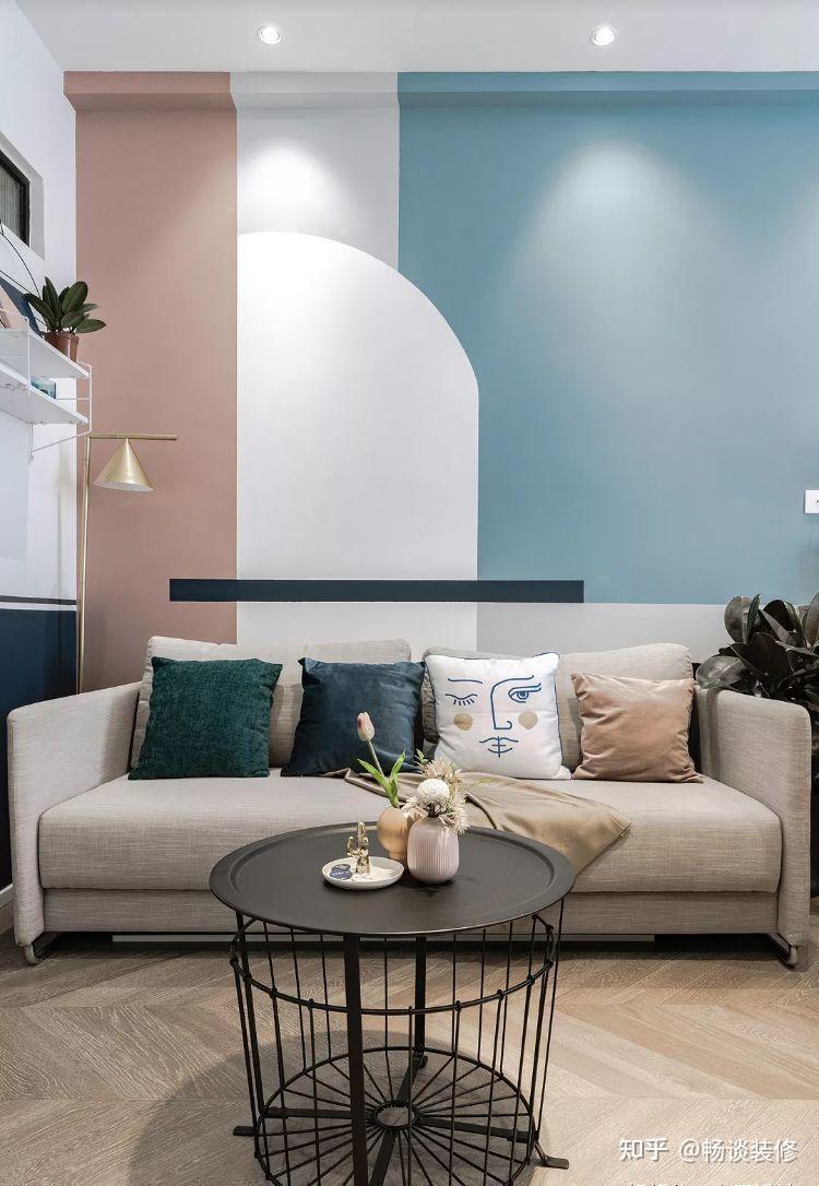 夸张的乳胶漆造型