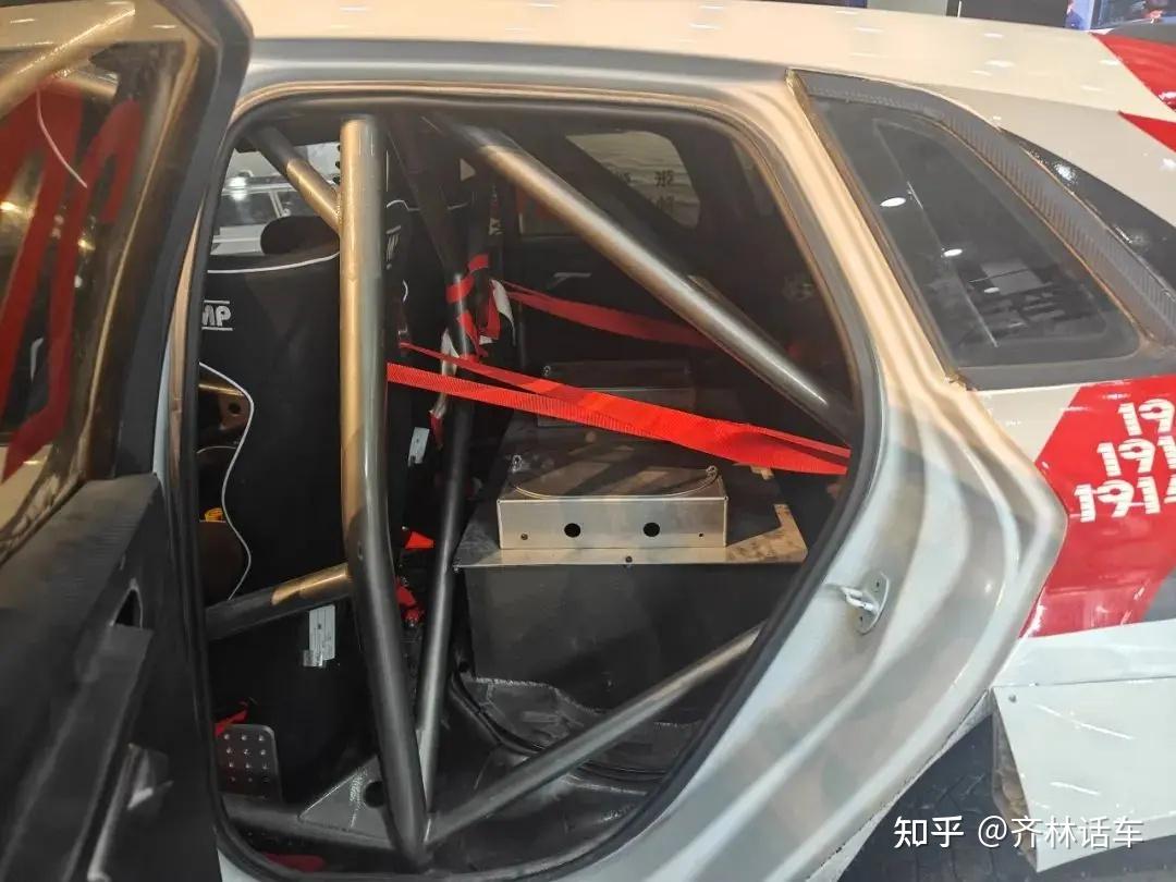 价值200万的奥迪a3带你飞驰人生