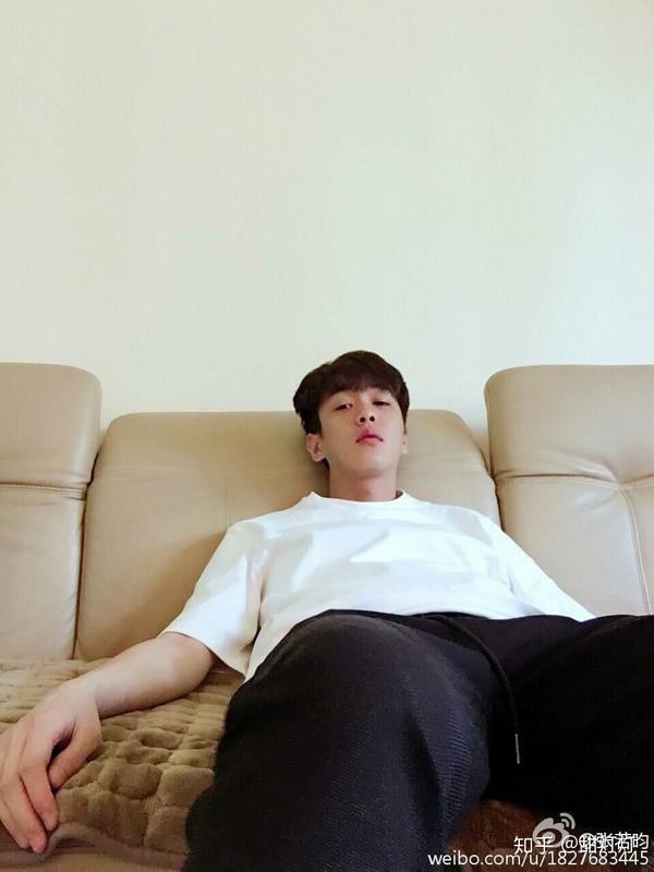 男朋友长得帅是怎样一种体验?