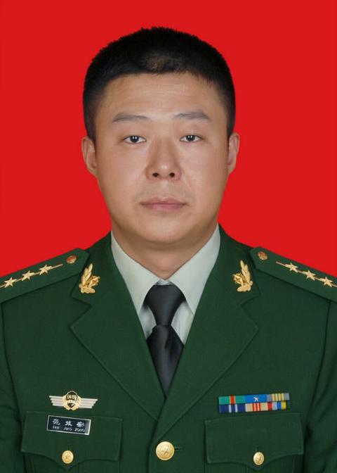 从警于中国人民武装警察8673部队,10年武警生涯,公安消防大队上尉副营