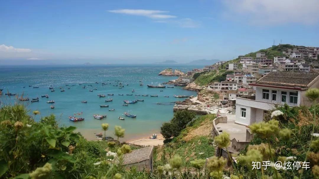 嵊泗列岛中有各种各样的小岛,素有海上仙山之称,今天小炫带大家了解的